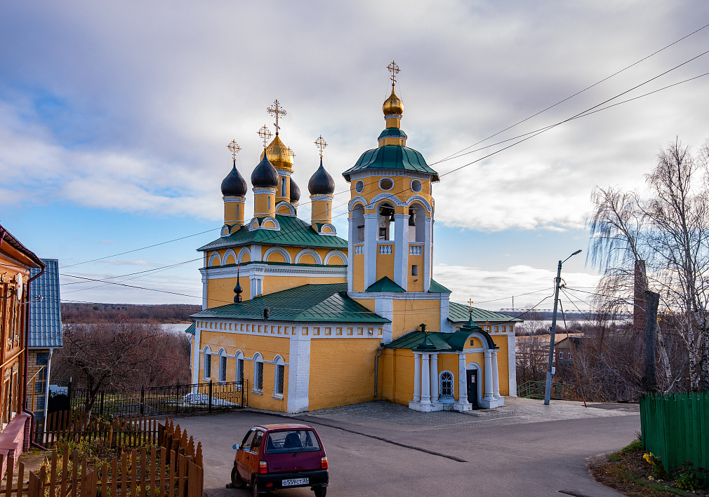 Николо-Набережная церковь