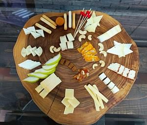 Сыроварня «Уездный дар»-0