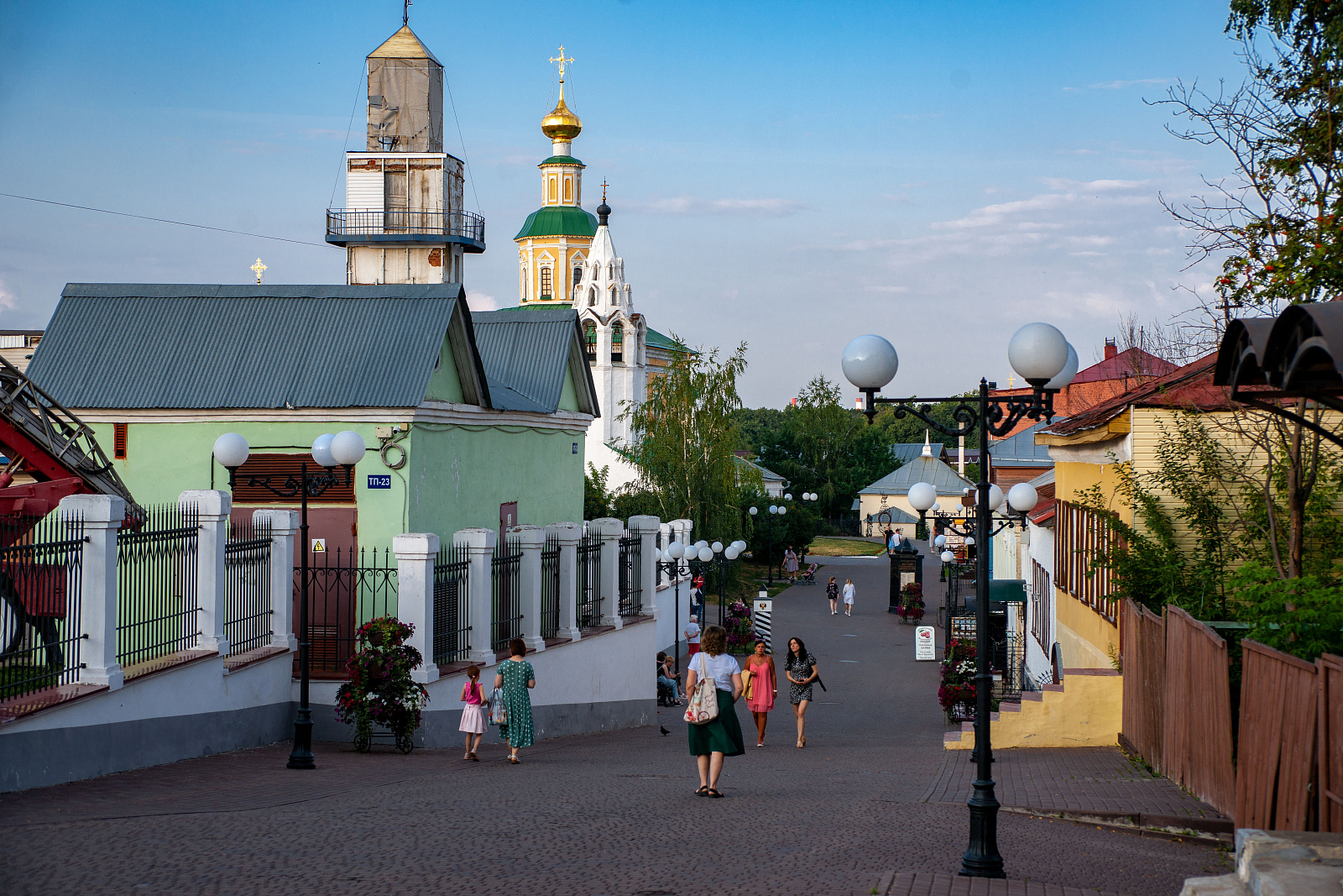 Сборная экскурсия «Прогулка по историческому центру Владимира»-0