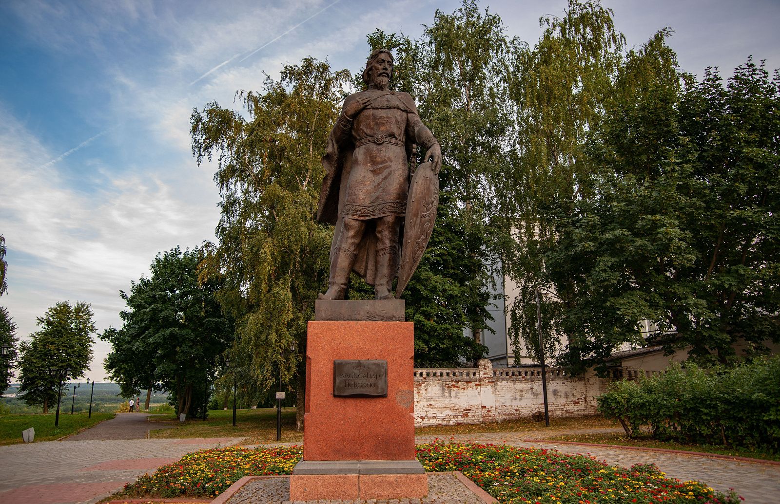 Памятник Александру Невскому-0